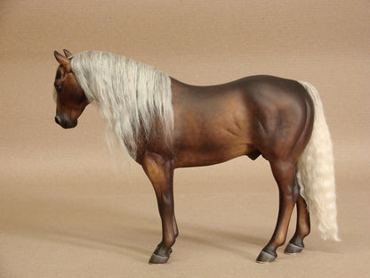 Cavalo Marrom